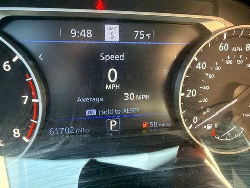 Used 2021 Nissan Altima 2.5 Platinum AWD/4WD image 11