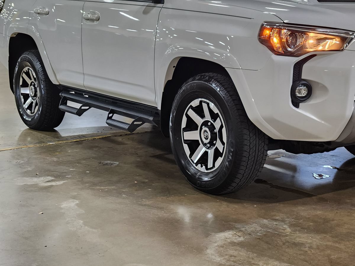 Used 2021 Toyota 4Runner TRD Off-Road Premium AWD/4WD image 14