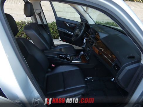 Used 2012 Mercedes-Benz GLK 350 4MATIC image 28