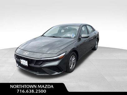 Used 2024 Hyundai Elantra SE