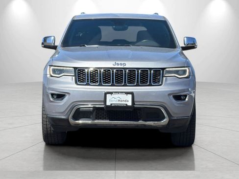Used 2018 Jeep Grand Cherokee Limited w/ Luxury Group II AWD/4WD image 10