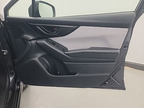 Used 2019 Subaru Crosstrek 2.0i Premium w/ Popular Package #2 AWD/4WD image 12