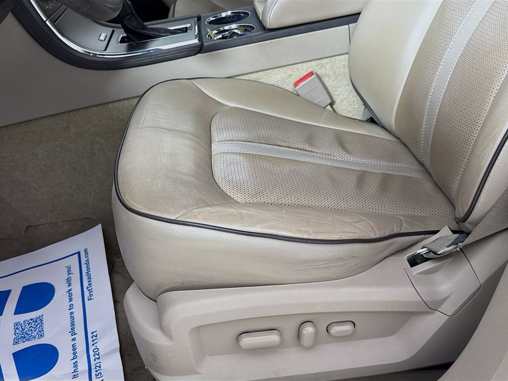 Used 2015 Lincoln MKX FWD w/ Equipment Group 102A image 23