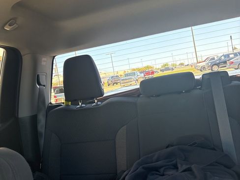 Used 2022 Chevrolet Silverado 1500 Custom image 14