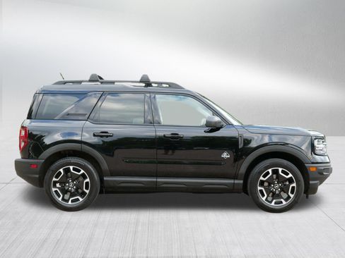 Used 2022 Ford Bronco Sport Outer Banks w/ Tech Package AWD/4WD image 8