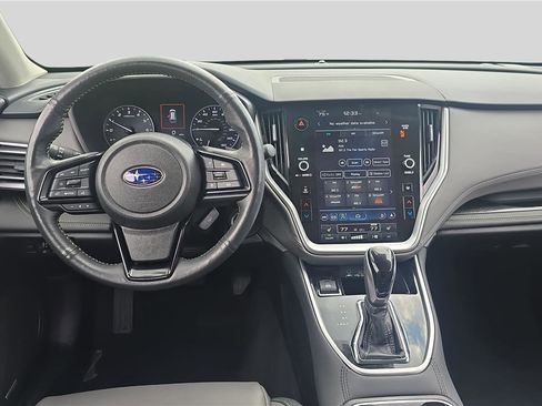 Used 2025 Subaru Outback Onyx Edition AWD/4WD image 9