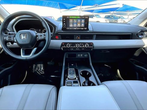 Certified 2023 Honda Pilot EX-L image 16