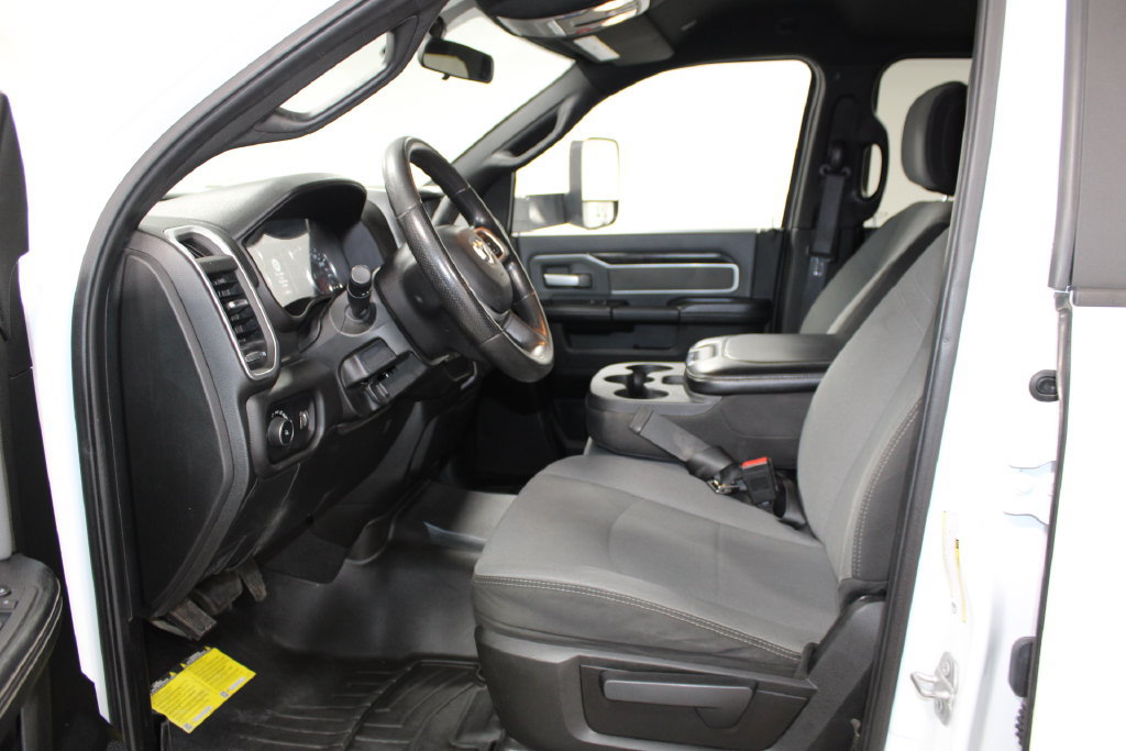 Used 2022 RAM 2500 Big Horn AWD/4WD image 23