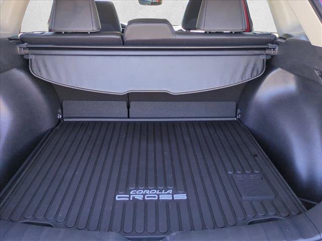 Certified 2024 Toyota Corolla Cross XLE AWD/4WD image 6