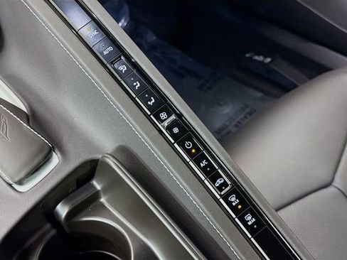 Used 2024 Chevrolet Corvette Stingray Coupe w/ Battery Protection Package image 18