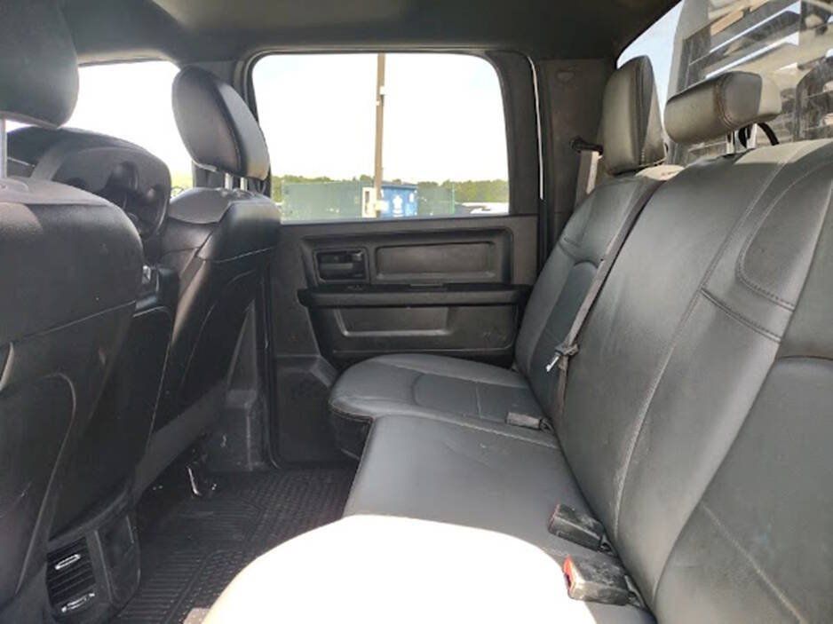 Used 2022 RAM 5500 Tradesman w/ Max Tow Package AWD/4WD image 17