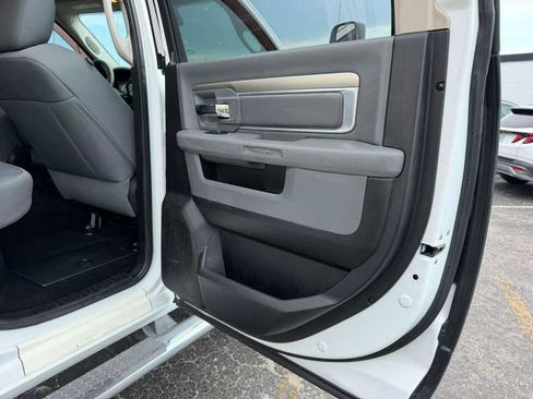 Used 2014 RAM 2500 SLT AWD/4WD image 22