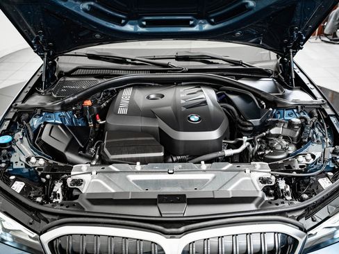 Certified 2025 BMW 330i xDrive Sedan image 45