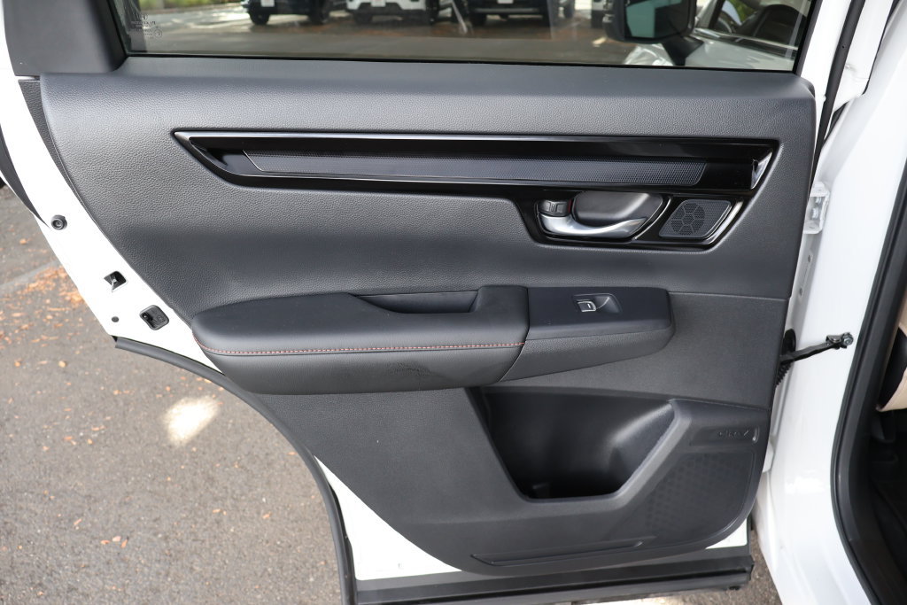 Used 2025 Honda CR-V Sport Touring image 49