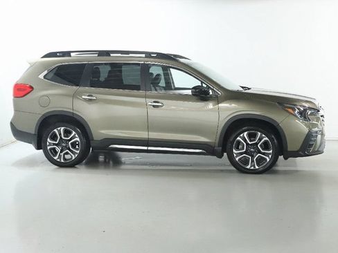 Certified 2024 Subaru Ascent Touring w/ Popular Package #2 AWD/4WD image 11