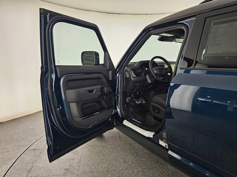 New 2026 Land Rover Defender 110 OCTA image 20