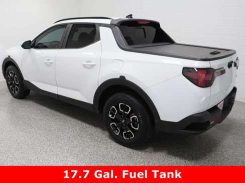 Used 2022 Hyundai Santa Cruz SEL Premium image 9