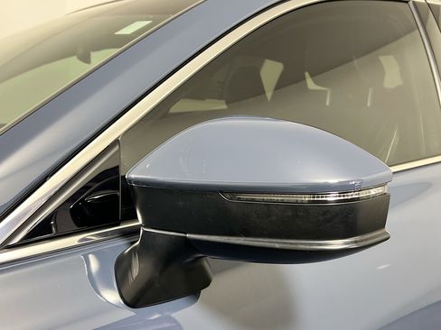 Used 2025 Toyota Crown XLE image 12