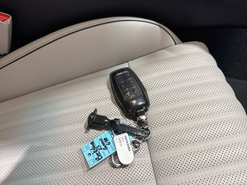 Used 2023 Genesis G70 2.0T w/ Sport Prestige Package image 24