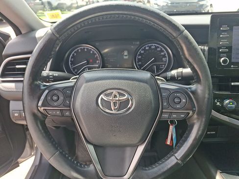 Used 2023 Toyota Camry SE w/ Cold Weather Package AWD/4WD image 22