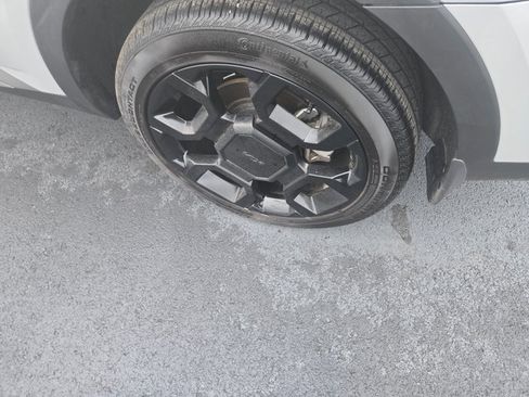 Used 2025 Kia Sorento SX Prestige image 23