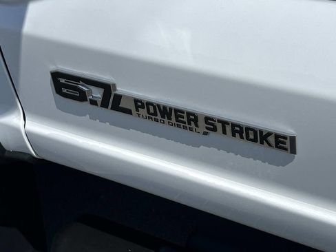 Used 2024 Ford F550 4x4 Crew Cab Super Duty image 16