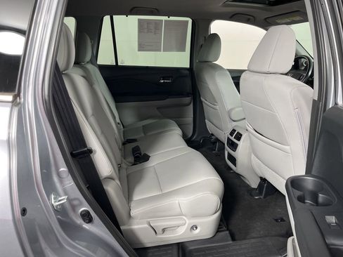 Certified 2022 Honda Pilot Special Edition image 9