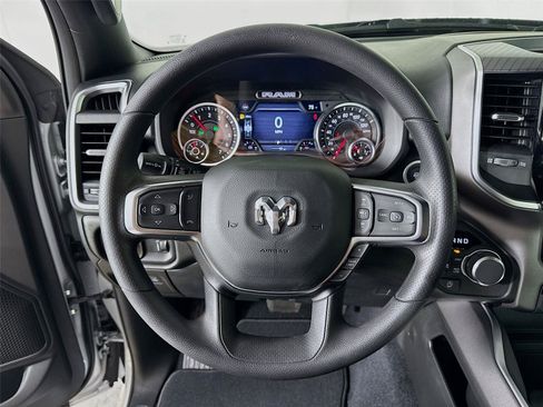 New 2026 RAM 1500 Express AWD/4WD image 19