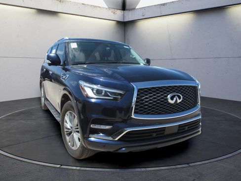 Used 2019 INFINITI QX80 Luxe w/ Proassist Package RWD image 2