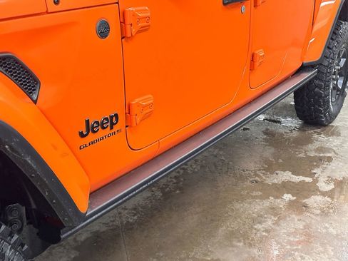 New 2026 Jeep Gladiator Sport AWD/4WD image 17