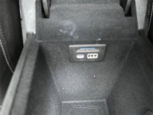 Used 2021 Cadillac XT6 Sport image 4