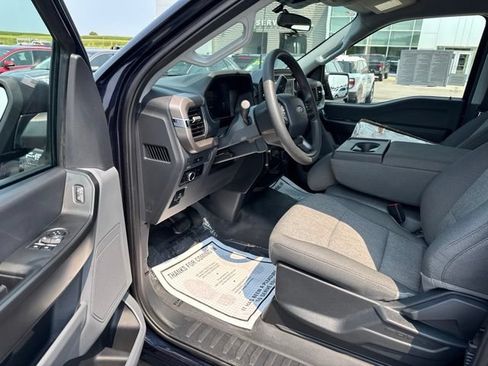 Used 2025 Ford F150 XL AWD/4WD image 11