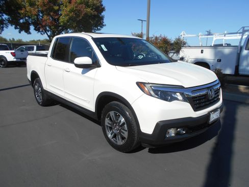 Used 2019 Honda Ridgeline RTL image 2
