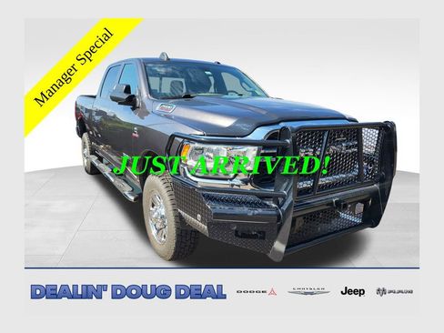 Used 2021 RAM 2500 Tradesman AWD/4WD image 1