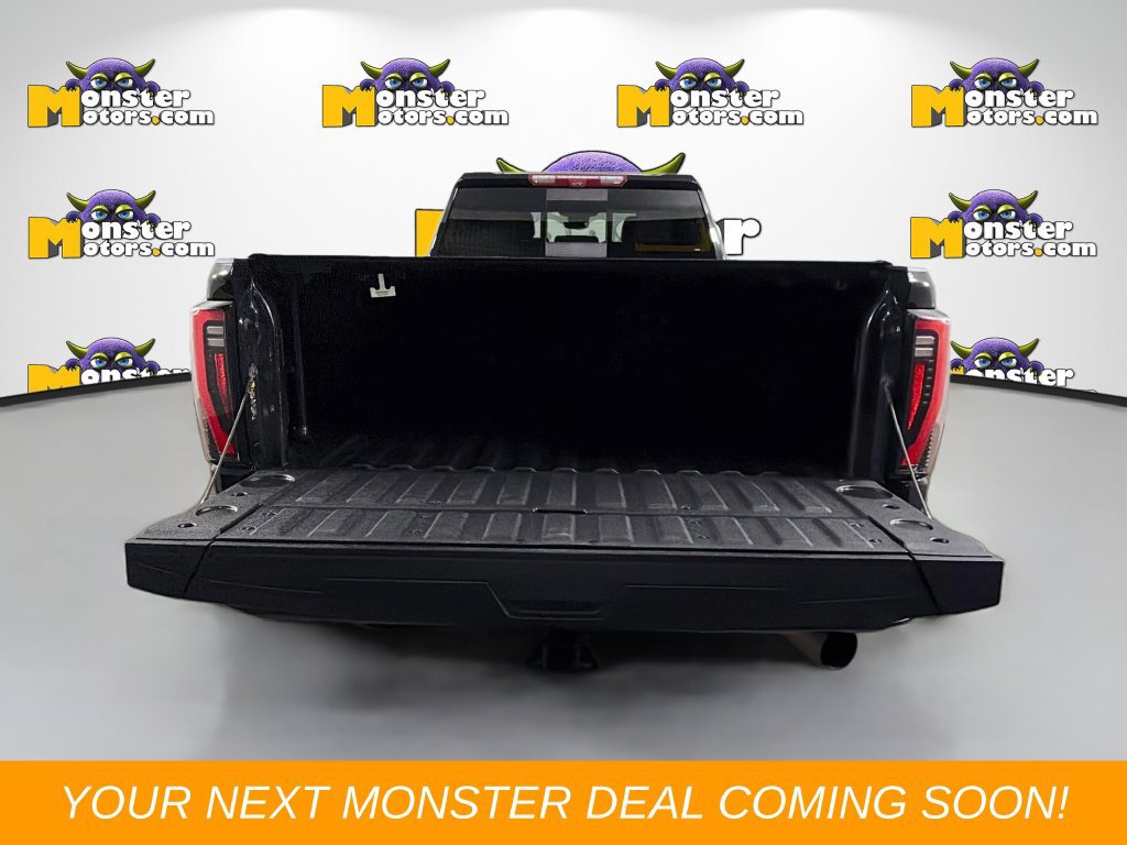 Used 2025 GMC Sierra 2500 AT4 w/ Technology Package AWD/4WD image 27