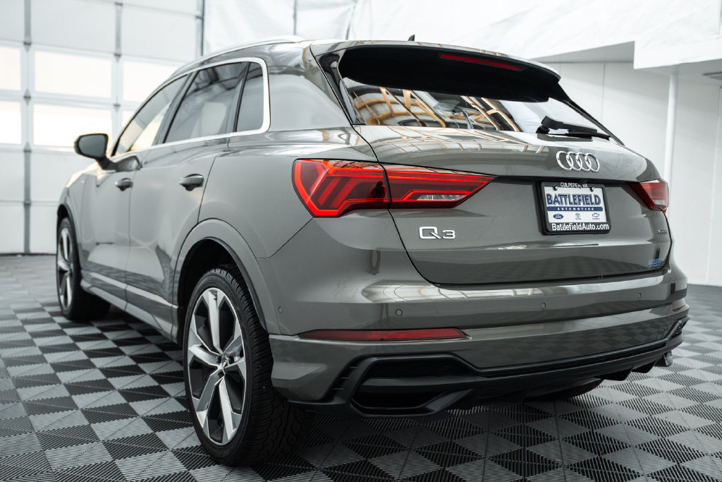 Used 2020 Audi Q3 2.0T Prestige w/ Prestige Package AWD/4WD image 7