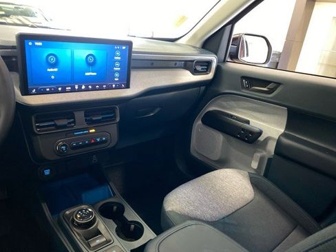 New 2025 Ford Maverick XLT w/ XLT Luxury Package image 12