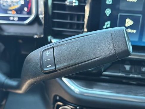 Used 2025 Chevrolet Silverado 2500 LTZ w/ LTZ Plus Package image 26