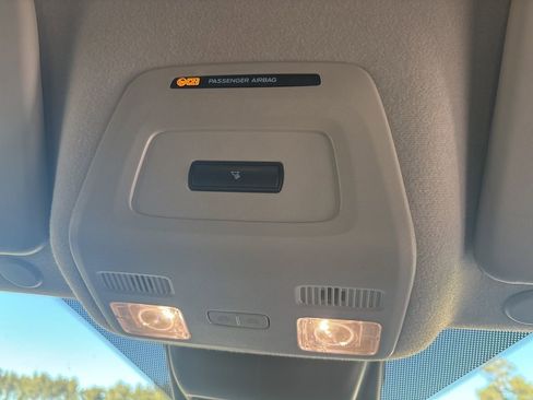 Used 2023 Ford Transit 250 Medium Roof AWD w/ Load Area Protection Package image 28