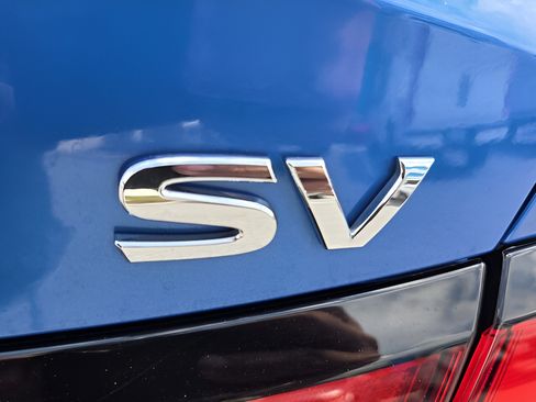Used 2024 Nissan Versa SV w/ Trunk Package FWD image 31
