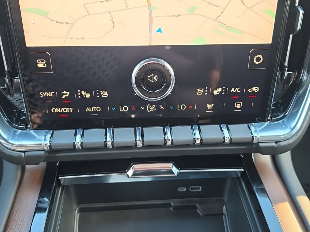 New 2026 GMC Yukon Denali AWD/4WD image 25