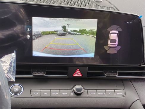 New 2025 Hyundai Elantra N Base image 20