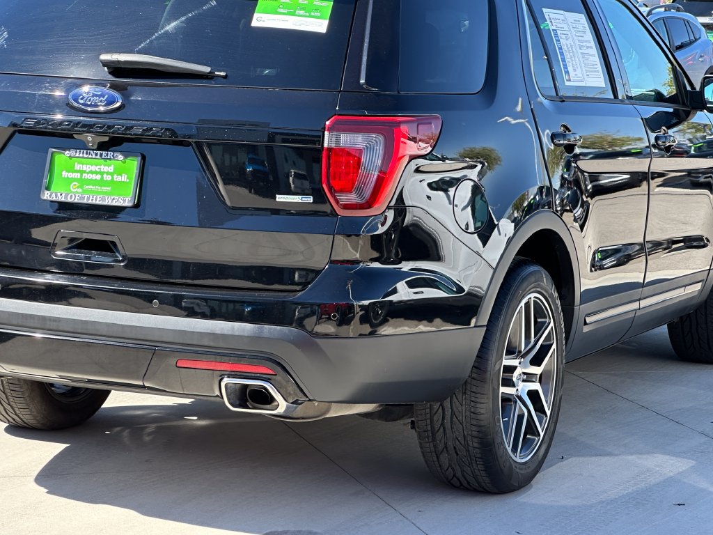 Used 2017 Ford Explorer Sport w/ Equipment Group 401A AWD/4WD image 10