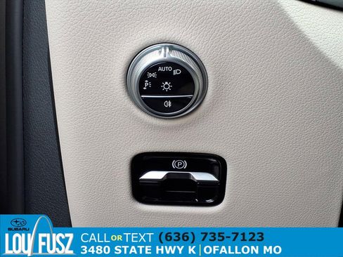 Used 2024 Mercedes-Benz GLC 300 4MATIC image 21