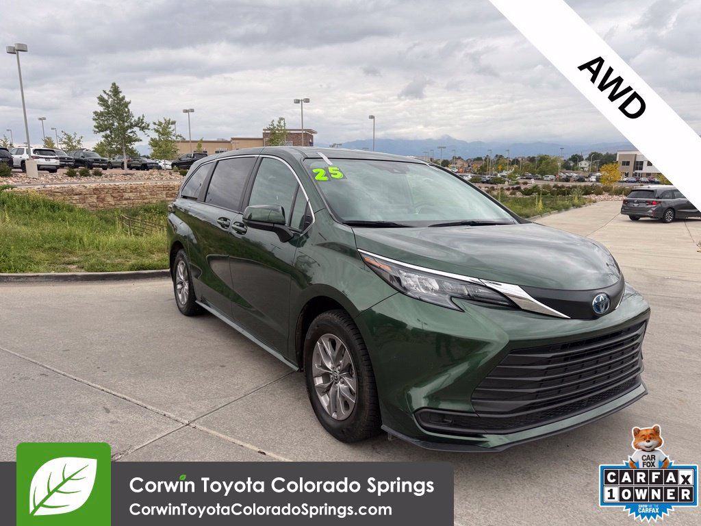 Used 2025 Toyota Sienna LE AWD/4WD 360° Tour