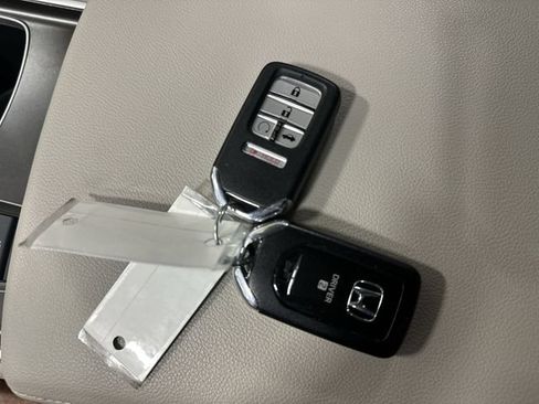 Used 2021 Honda Accord EX-L image 25