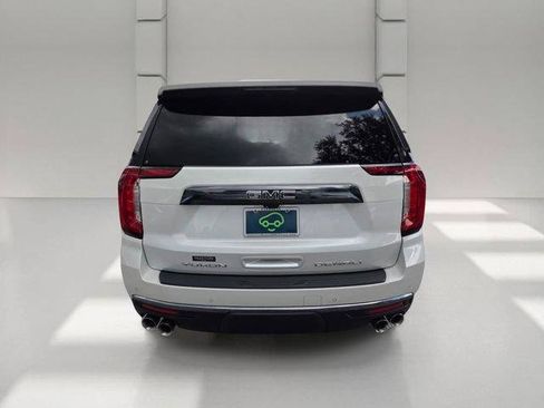 Certified 2023 GMC Yukon XL Denali Ultimate w/ LPO, Floor Liner Package AWD/4WD image 4