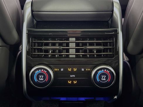 New 2026 Land Rover Range Rover SE AWD/4WD image 25