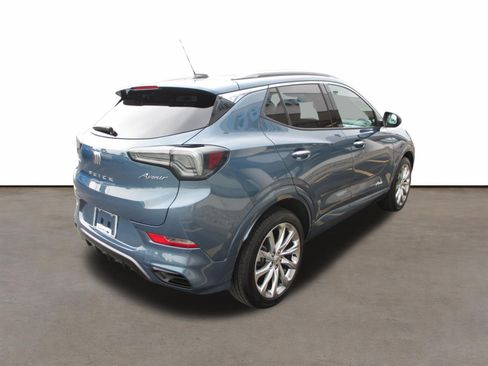 Used 2024 Buick Encore GX Avenir w/ Avenir Convenience Package FWD image 5