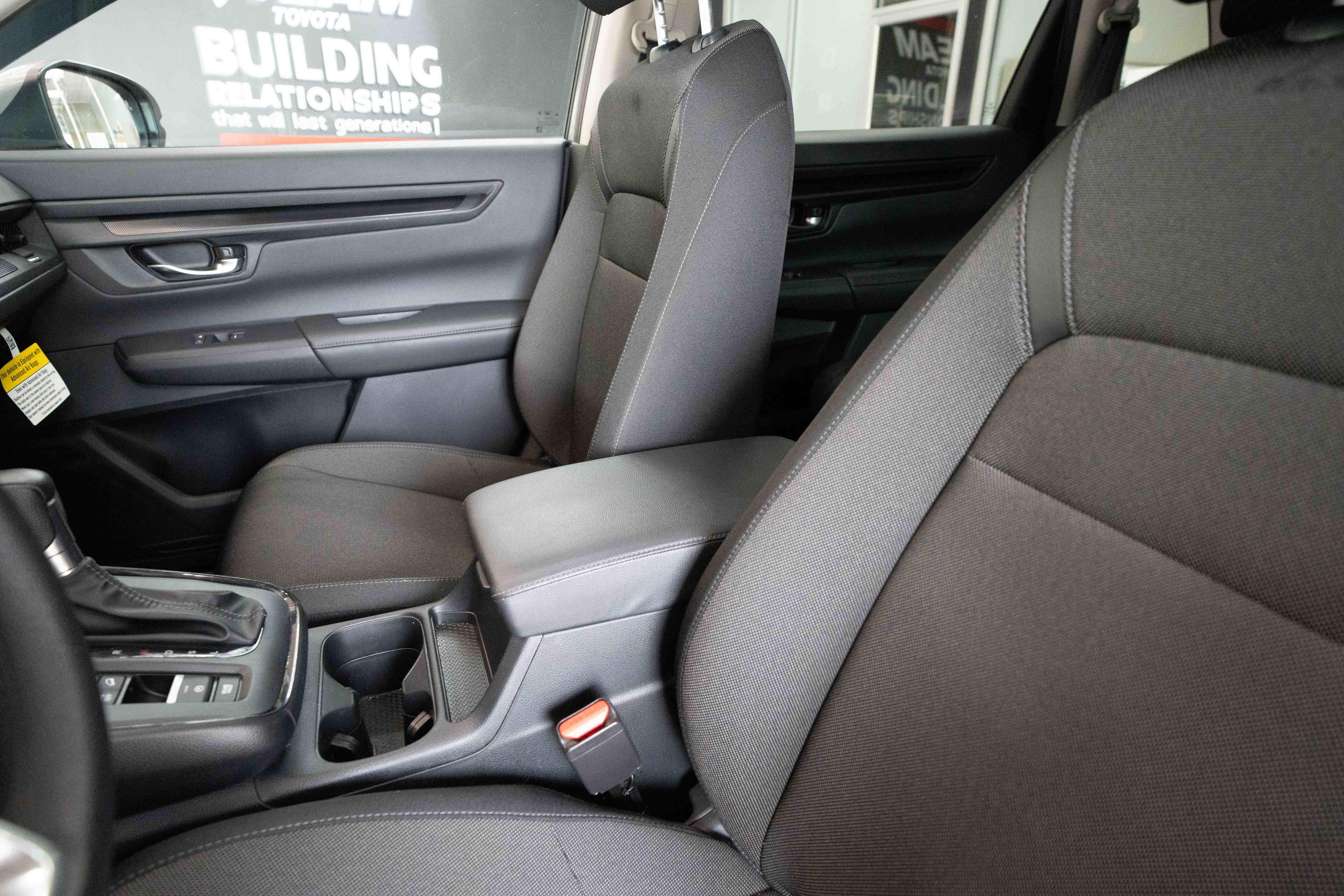 Used 2025 Honda CR-V EX image 10
